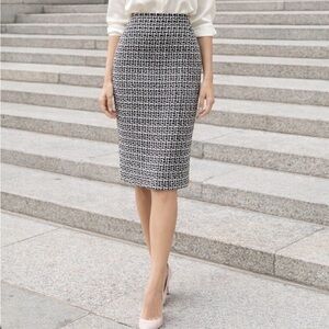 Pendleton Black White Tweed Silk Blend Pencil Skirt Size 6 Lined Classic
